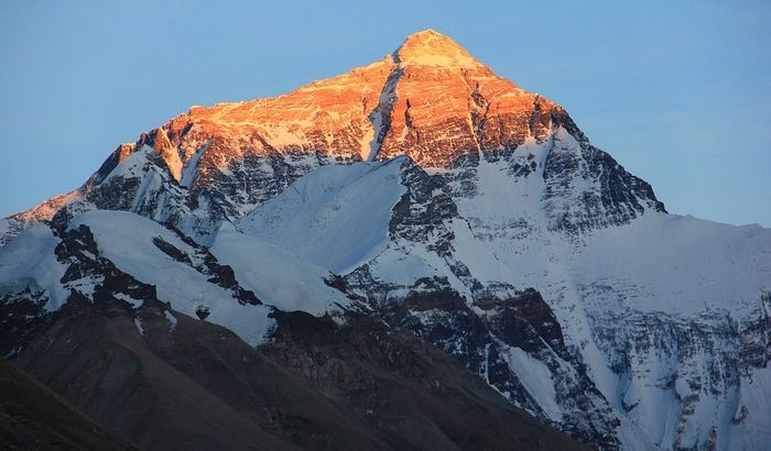 Poginuo tokom pohoda na Mont Everest