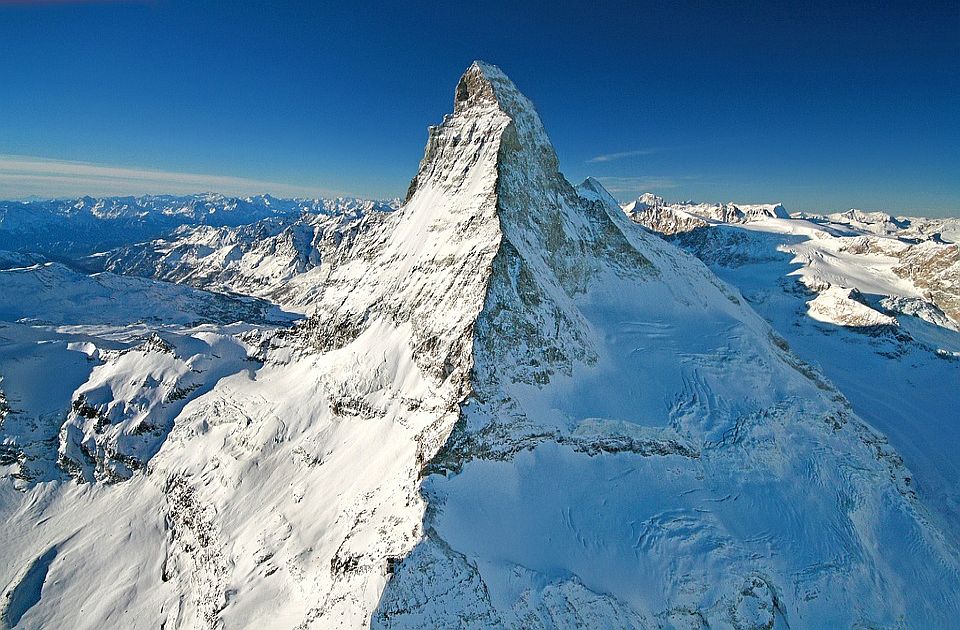 Dvoje nemačkih tinejdžera poginuli tokom skijanja u Austriji 