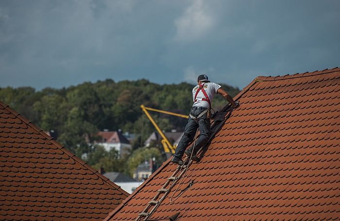 Firma objavila: Momentalni otkaz onome ko se vakciniše protiv korone