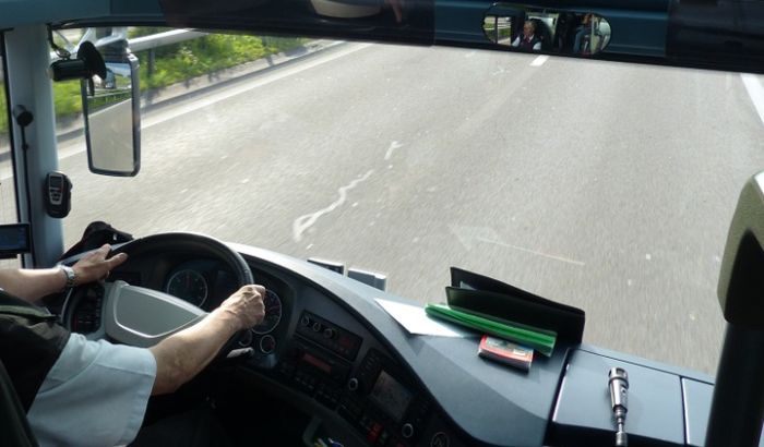 Zavod za zapošljavanje slepom Slovencu ponudio posao vozača
