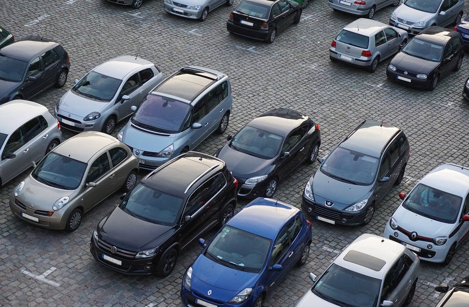 Polovni automobili skuplji nego ikad, "tržište je poludelo"