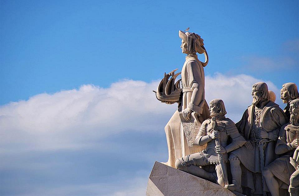 Na današnji dan: Rođen Ljudevit Gaj, preminula Vivijen Li, Vasko da Gama krenuo na prvo putovanje