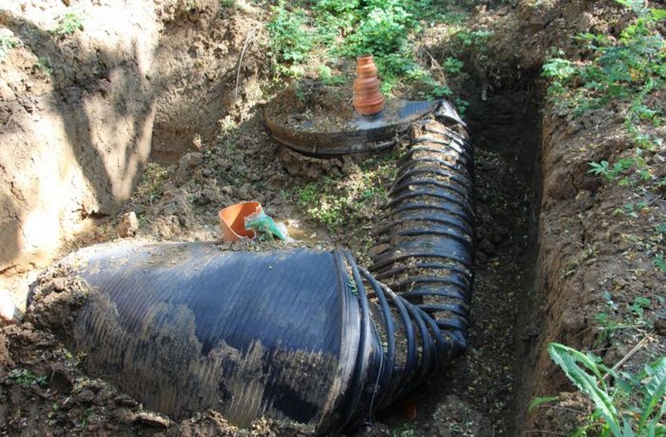Svaka treća kuća u Srbiji i dalje koristi septičke jame, ambiciozni planovi za kanalizaciju