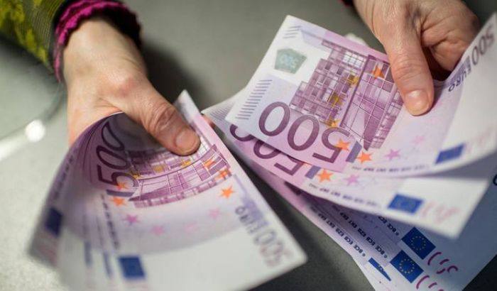 Radnici greškom dobili bonus od 30.000 evra