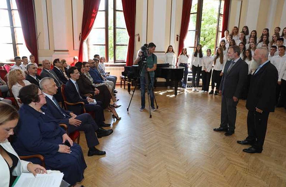 FOTO: Centar obrazovanja na ruskom jeziku i učenja ruskog jezika otvoren u Jovinoj gimnaziji