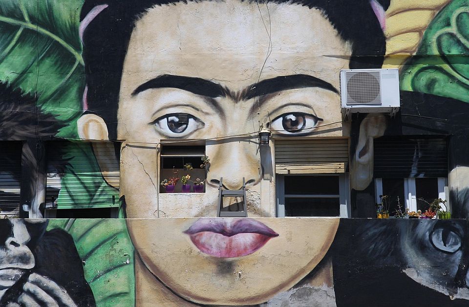 Više od 400 kulturnih radnika protestuje zbog slanja dela Fride Kalo i Dijega Rivere u Španiju