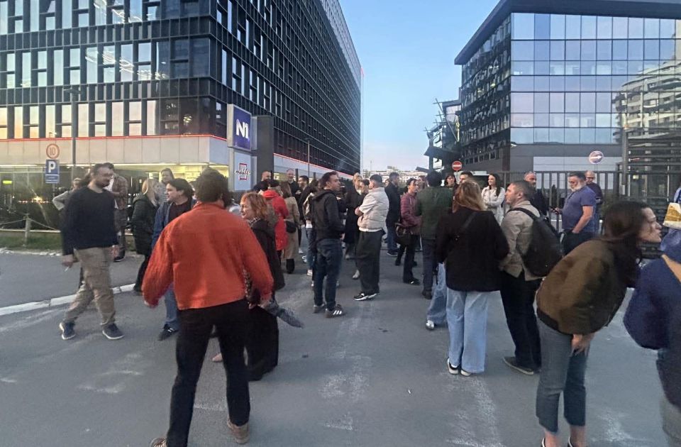 VIDEO: Zaposleni na N1 protestuju zbog smene Igora Božića