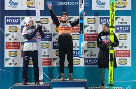 Domen Prevc ubedljivo slavio na početku turneje Četiri skakaonice