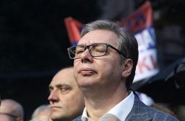 Nemački dnevnik: Politički kameleon Vučić za sve više ljudi u Srbiji postaje izvor problema