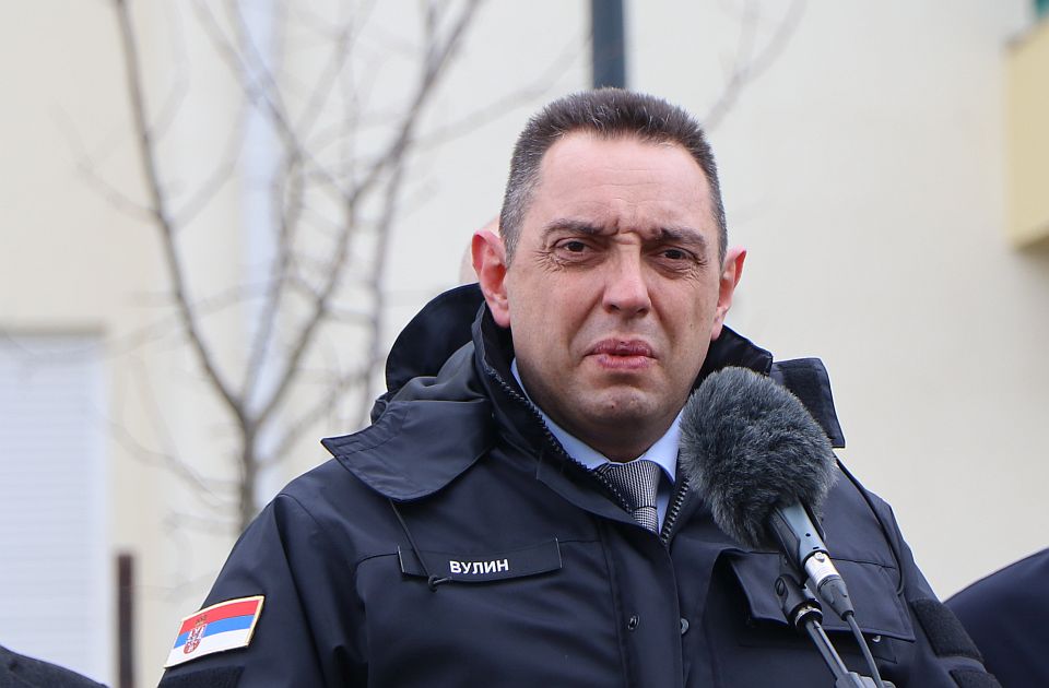 Elek: Opasno je da ministar policije upozorava na moguće sukobe na izborima 