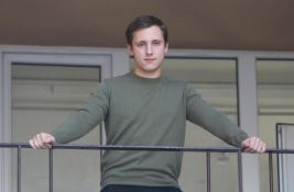 Student u kućnom pritvoru: Srbija nije represivna kao Putinova Rusija, ali polako klizi ka tome 