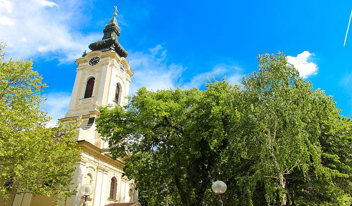 Nove vanredne mere u Kikindi, zatvorene skoro sve radnje