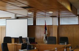 Deset meseci kućnog zatvora Novosađaninu za ranjavanje muškarca u lokalu na Grbavici 