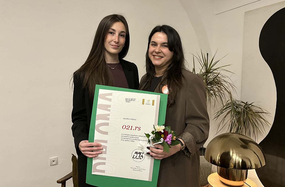 Redakciji portala 021.rs dodeljena nagrada 