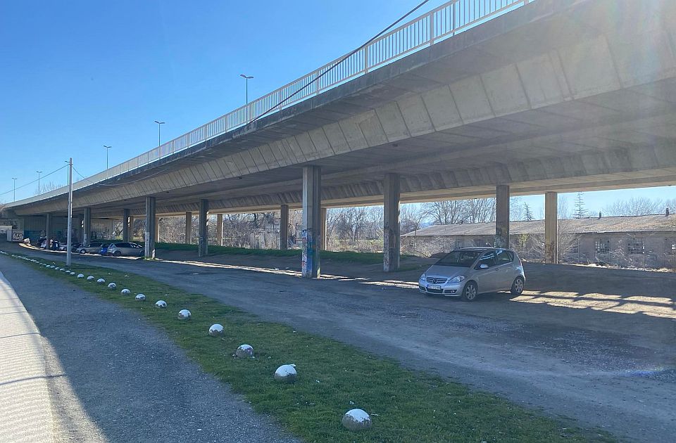 Počela izgradnja parkinga ispod Mosta slobode: Grade se i pešačka i biciklistička staza
