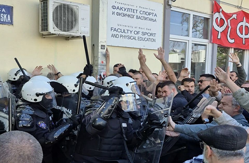 Policijsko nasilje, pritisci i targetiranje: Šta pokazuje izveštaj o pravima mladih u Srbiji