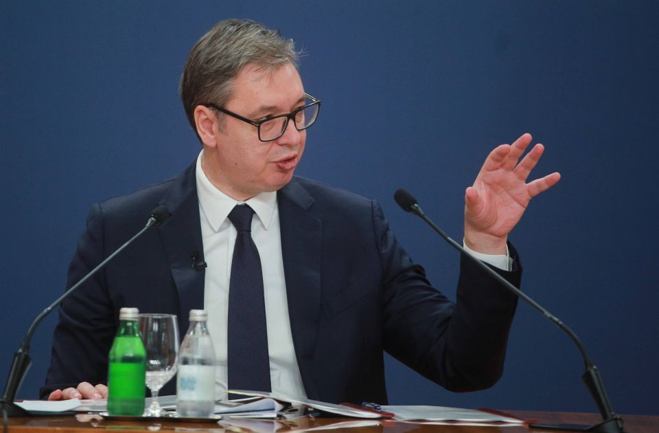 Nadogradnja imidža ili "lažna dilema": Putuje li Vučić u Kinu? Nadogradnja imidža ili "lažna dilema": Putuje li Vučić u Kinu?