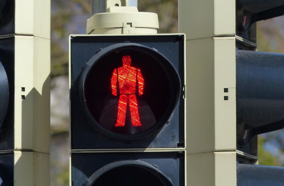 Beograd modernizaciju semafora plaća 6,4 miliona evra: Detekcija pešaka putem veštačke inteligencije Beograd modernizaciju semafora plaća 6,4 miliona evra: Detekcija pešaka putem veštačke inteligencije