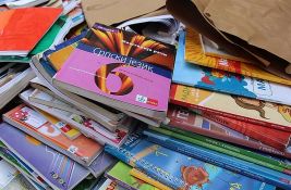 Svakom đaku u Beogradu po 20.000 dinara - umesto besplatnih udžbenika