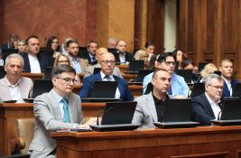 Skupština Srbije završila raspravu, sutra glasanje o svim tačkama dnevnog reda 