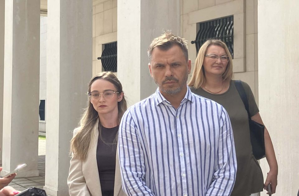 Otpušteni radnik pokrajinske administracije: Ostali su ucenjeni i uplašeni