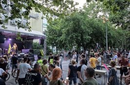 Tribina poljoprivrednika u Kampusu i nastup Kikija Lesendrića i Pilota