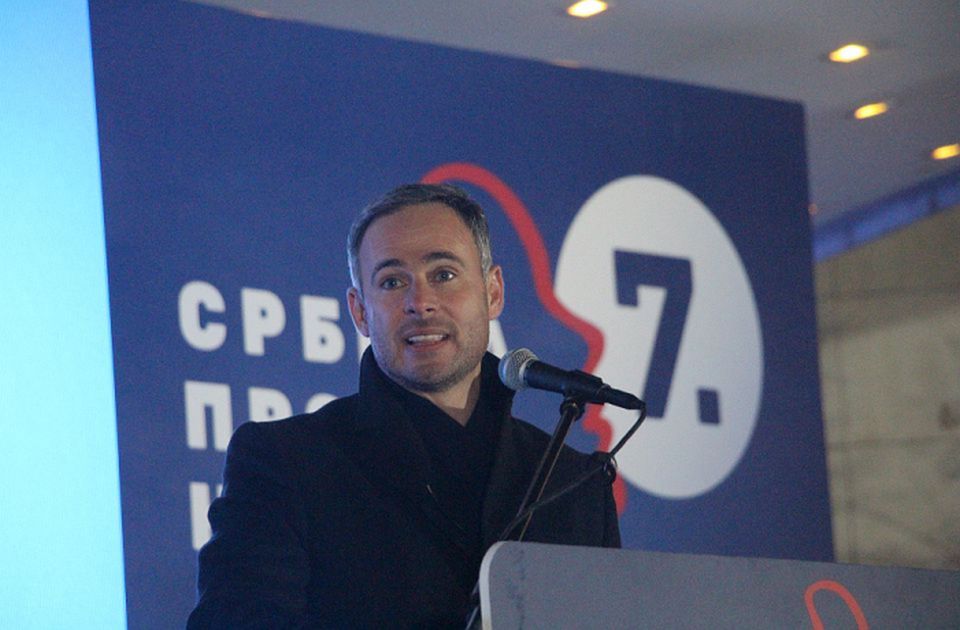 VIDEO "Ili Srbija ili mafija": Održan veliki miting opozicije u Beogradu uz šetnju do RIK-a