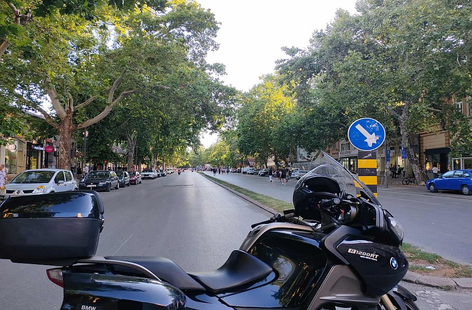 VIDEO Građani na Konjarniku u Beogradu blokirali raskrsnicu: "Ne podležemo pritisku"