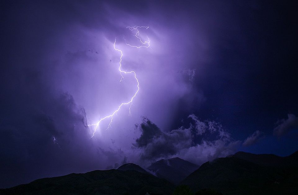 Učenica poginula u Kirgistanu od udara groma 