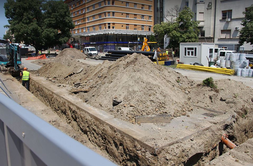 U subotu protest zbog loše organizacije izgradnje garaže u centru Novog Sada