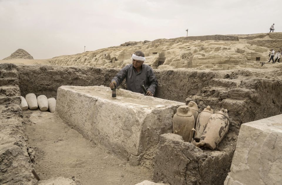 FOTO, VIDEO: Egipatski arheolozi u Sakari otkrili dve radionice za mumificiranje