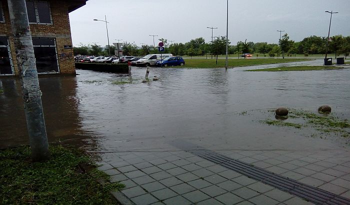 Štab za vanredne situacije: U Novom Sadu palo 116 litara kiše po metru kvadratnom