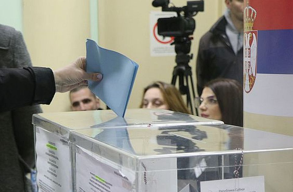 Neusaglašenost opozicije - redovan vesnik izbora