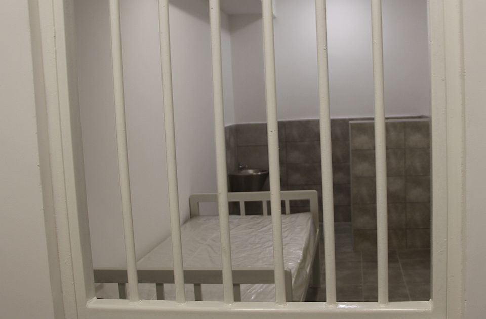 Student Pravnog fakulteta na slobodi posle svog 15. privođenja