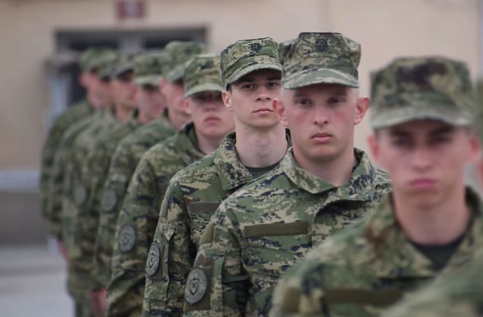 Prvi hrvatski regruti danas počinju služenje obaveznog vojnog roka