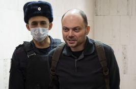 Aktivista koji tvrdi da je Vulin pomogao Putinu da prisluškuje opoziciju osuđen na 25 godina zatvora