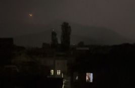Nekoliko sati nakon primirja: Više eksplozija odjeknulo Kašmirom