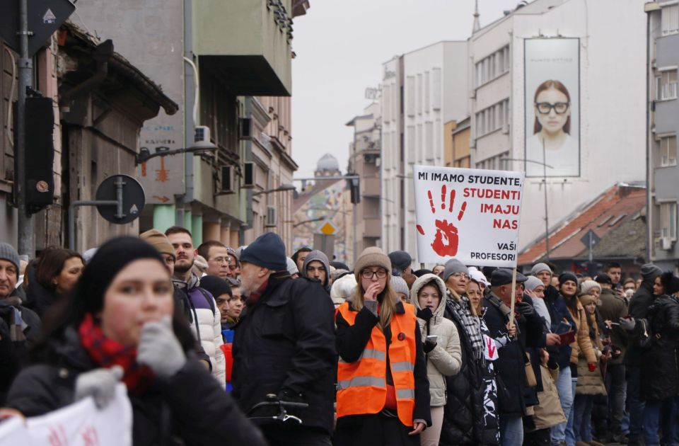 VIDEO Srebrni lav za Jolera i Crawford na Bijenalu arhitekture: Nagrada posvećena studentima VIDEO Srebrni lav za Jolera i Crawford na Bijenalu arhitekture: Nagrada posvećena studentima