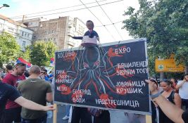 Blokiran kružni tok na Slaviji uoči studentskog protesta 