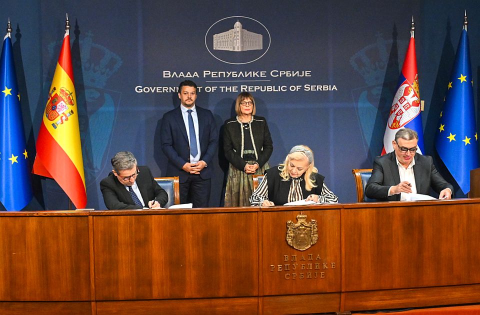 Potpisan ugovor za izgradnju mosta od Bačke Palanke do Neština