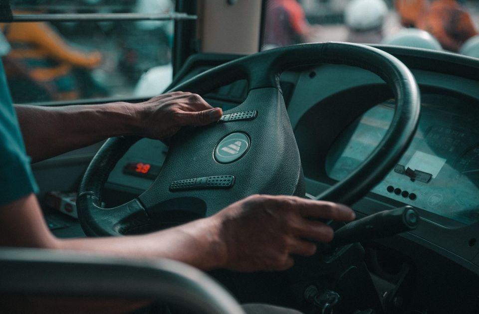 Osam poginulih u Turskoj: Autobus sleteo sa puta i zapalio se