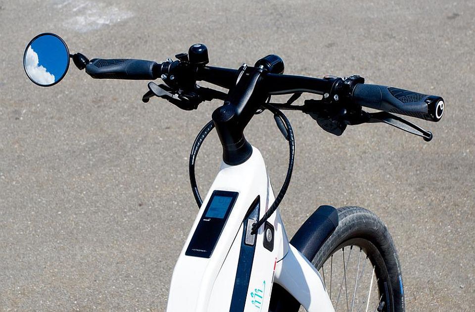 Novosadski inspektori na e-biciklima uskoro će "loviti" one koji prave prekršaje