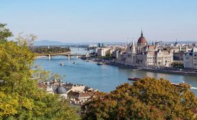 Mađarski parlament usvojio zakon o produžetku vanrednog stanja
