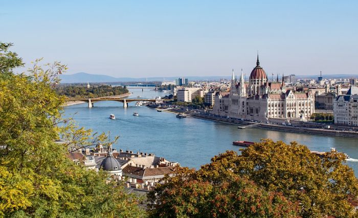 Mađarski parlament usvojio zakon o produžetku vanrednog stanja