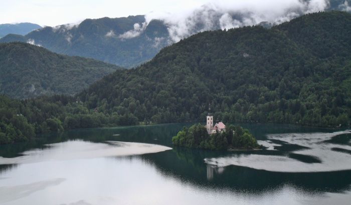 Građani Srbije od sutra mogu u Sloveniju bez obaveznog testa i karantina