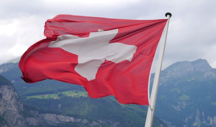 Švajcarci danas na referendumu glasaju o sporazumu o slobodi kretanja sa Evropskom unijom