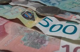 Dovoljna plata za život bi trebalo da bude 154.000 dinara: Minimalac manji od polovine tog iznosa