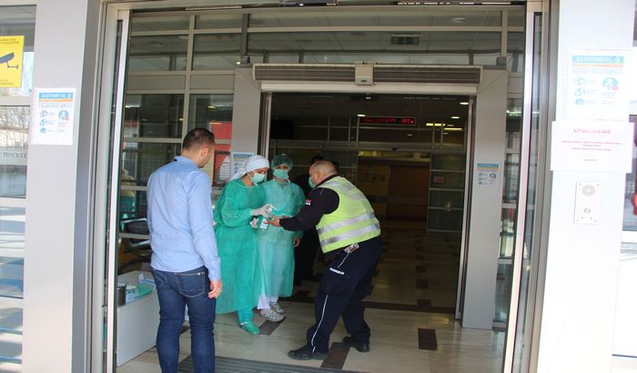 Još 17 osoba preminulo, zvanično 3.822 novozaraženih