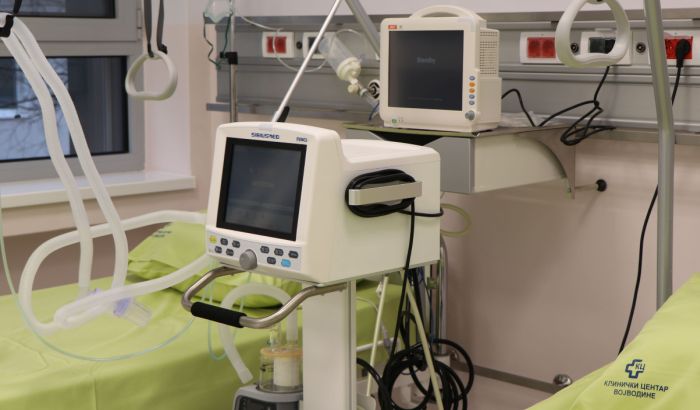 Novi kovid podaci u Srbiji: Preminulo 16 pacijenata, još 1.928 slučajeva