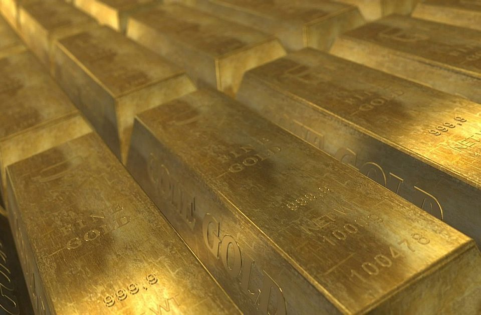 Raste cena zlata